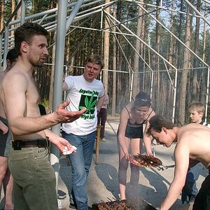 420a8931131e9603f3bed6d33442481c.jpg