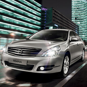 Nissan-Teana-2011-1920x1080-001.jpg