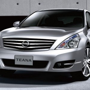 2018-nissan-teana-2.jpg